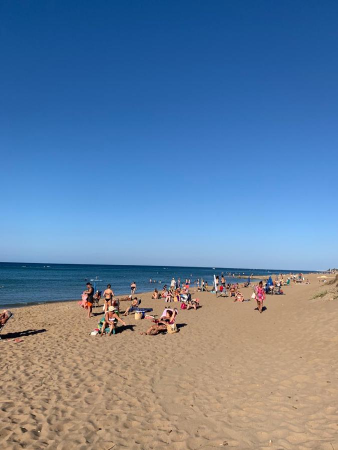 Primera línea, parking, wi fi, apartamento Palm Beach Denia Bagian luar foto