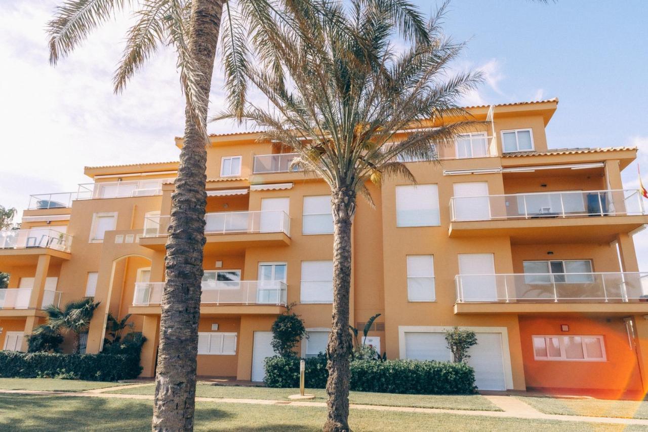 Primera línea, parking, wi fi, apartamento Palm Beach Denia Bagian luar foto