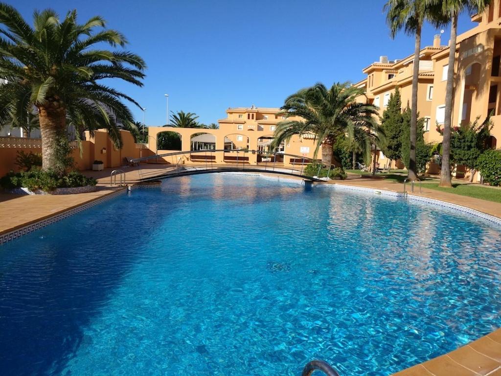 Primera línea, parking, wi fi, apartamento Palm Beach Denia Bagian luar foto